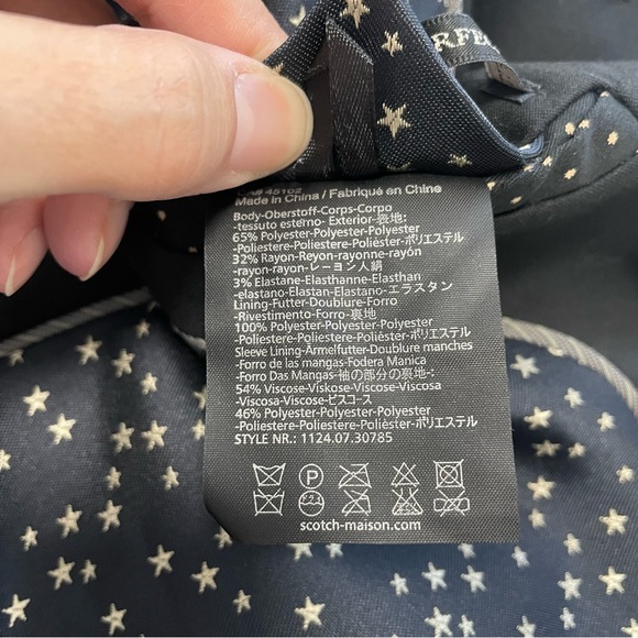 SOLD // Women’s Maison Scotch by Scotch & Soda Black Blazer Size 3 (Large) - Picture 7 of 10